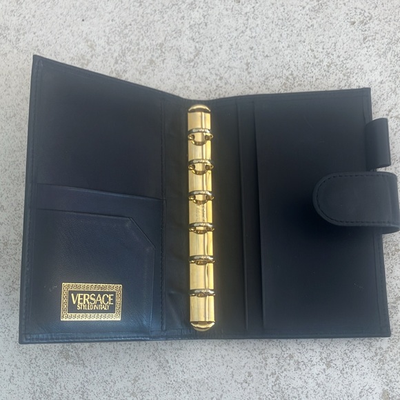 VERSACE AGENDA - Picture 3 of 4
